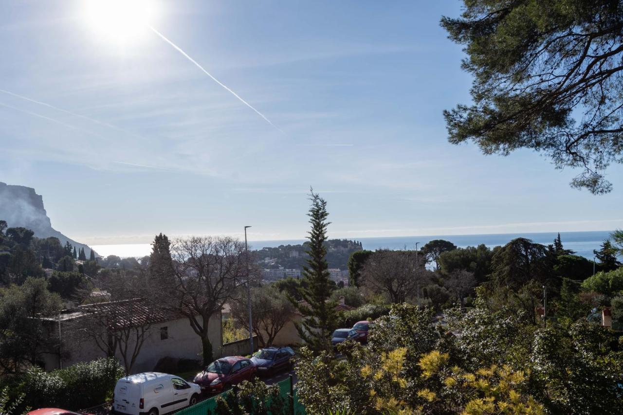 Cocoon In Cassis Apartment Екстериор снимка